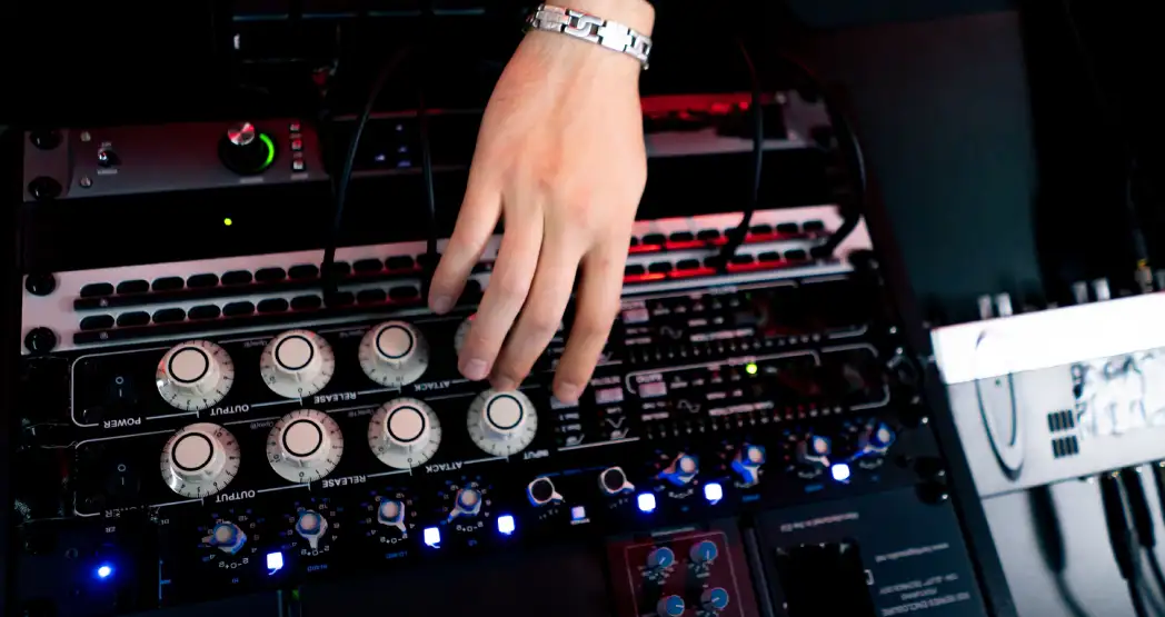 Чем занимается звукорежиссер?