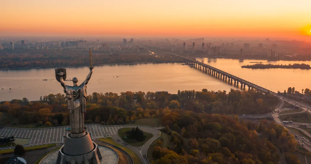 Популярные вузы Красноярска 2025: проходные баллы и цены на образование