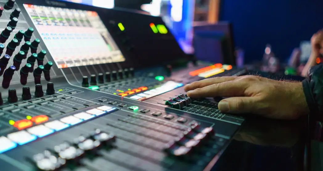 Менеджмент в музыкальной индустрии что это?