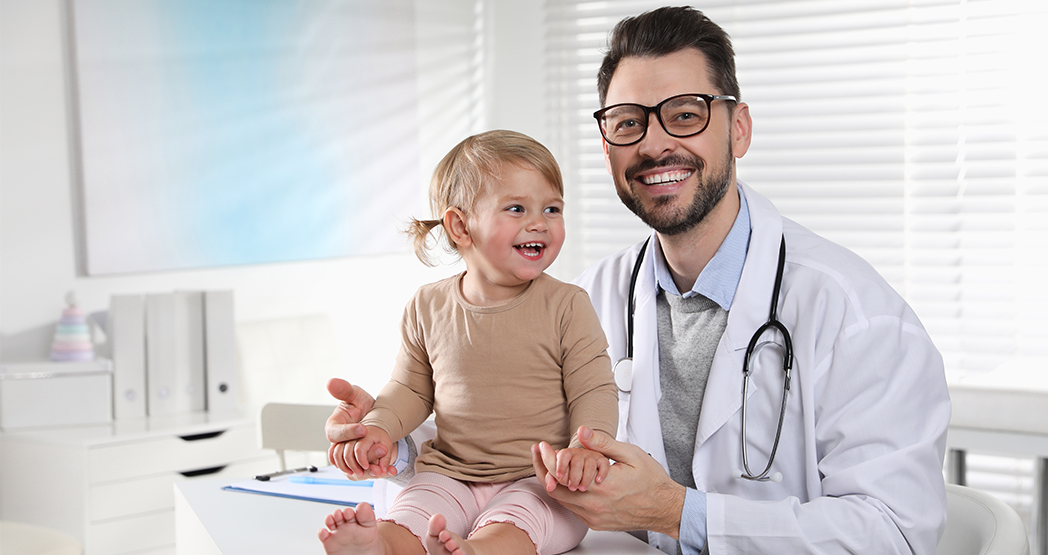 Может ли педиатр работать взрослым врачом?