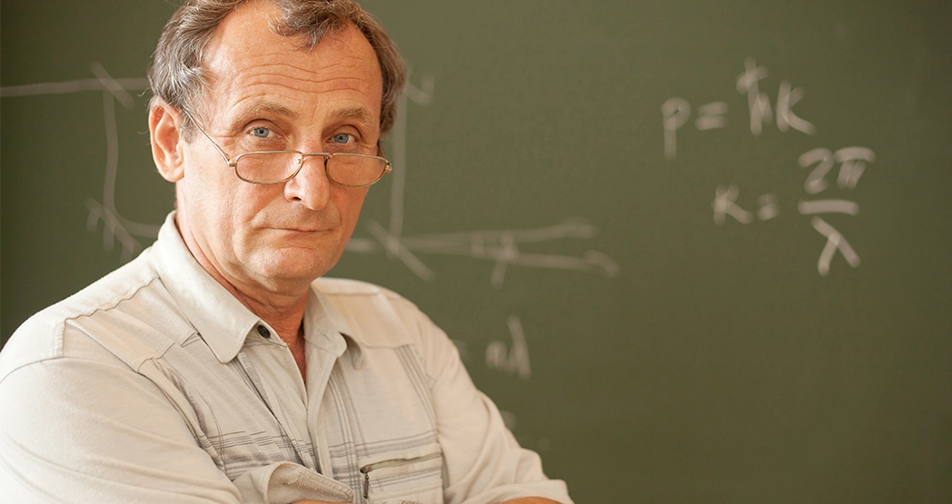 Дмитрий Медведев: нужно охватить курсами повышения квалификации 50% учителей в России